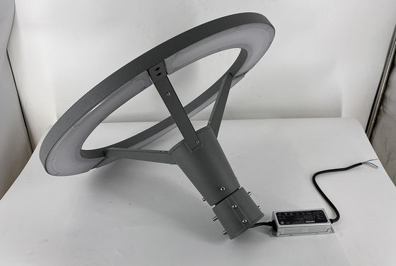 Oświetlenie dziedzińca 3000K 50W Odporne na wysoką temperaturę, pyłoszczelne i wodoodporne Stosowane na ulicach