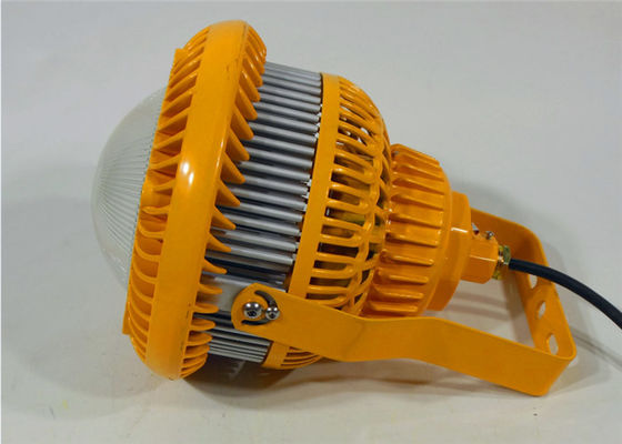 Lampa LED High Bay o mocy 40 W, oprawy przeciwwybuchowe do zakładów chemicznych