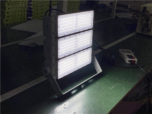 Naświetlacz LED Wysokomasztowy Ciepła Biel IP65 200W Zewnętrzny Naświetlacz LED Używany Na Terenach Przemysłowych